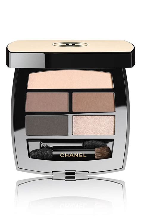 chanel les beiges healthy glow natural eyeshadow palette swatches|chanel les beiges sunkissed.